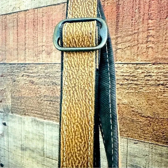 NWOT Myra Azure Printed Upcycled Canvas & Cowhide Leather Shoulder Bag - Picture 11 of 14